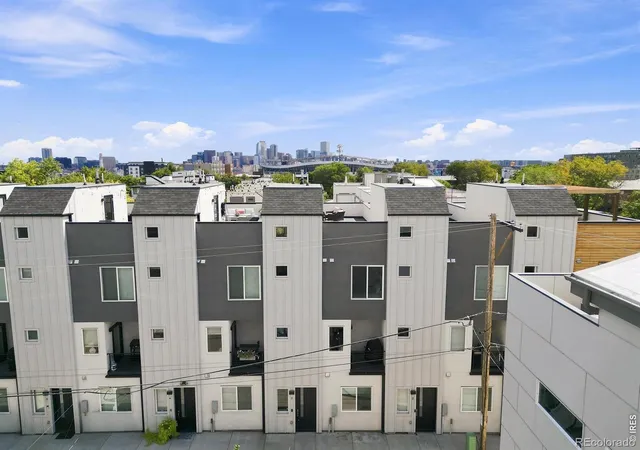 Photo 2 of Townhouse for sale at 3245 W 17th Ave #3, Denver, CO 80204 | MLS# IR1067243 | Listing updated on 2026-10-10