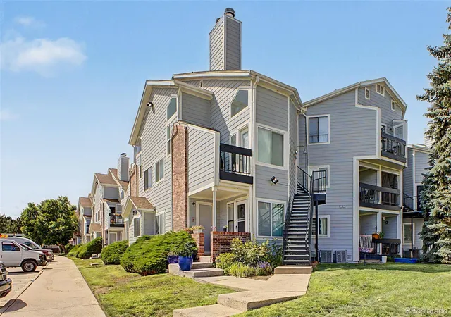 Photo 3 of Condo for sale at 5620 W 80th Pl #56, Arvada, CO 80003 | MLS# 4557024 | Listing updated on 2026-10-28