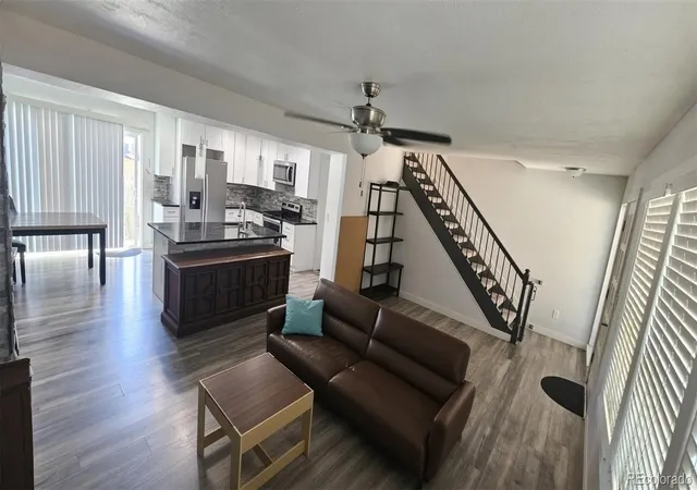 Photo 3 of Townhouse for sale at 3725 S Granby Way, Aurora, CO 80014 | MLS# 5926316 | Listing updated on 2026-09-04