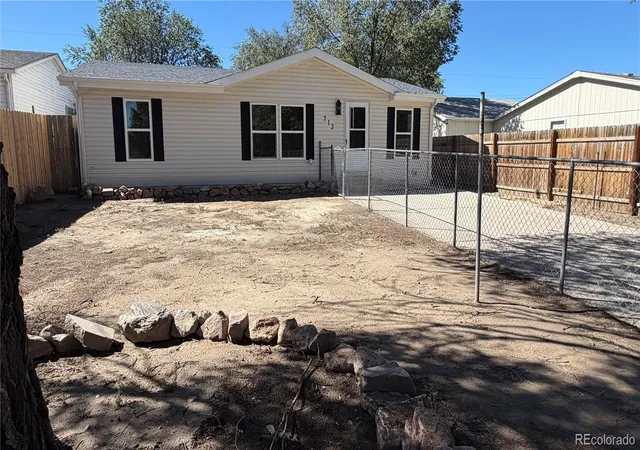 Photo 3 of Single family home for sale at 713 Santa Barbara Ave, Pueblo, CO 81005 | MLS# 4241552 | Listing updated on 2026-10-02