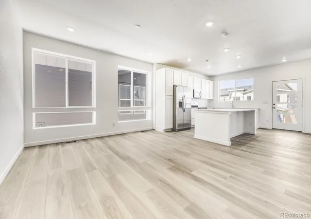 Photo 2 of Townhouse for sale at 15571 Gilpin Ave, Parker, CO 80134 | MLS# 7547287 | Listing updated on 2026-10-08