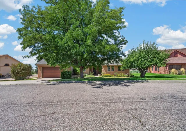 Photo 2 of Single family home for sale at 259 Willow Creek Trl, Parachute, CO 81635 | MLS# 6877661 | Listing updated on 2026-09-29