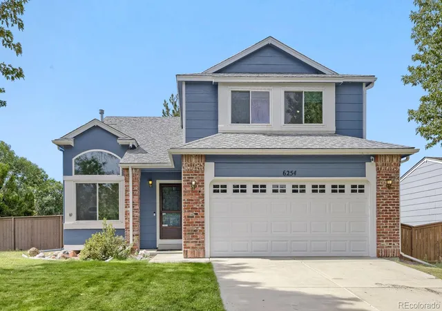 Photo 1 of Single family home for sale at 6254 Laguna Cir, Highlands Ranch, CO 80130 | MLS# 4558671 | Listing updated on 2026-10-08