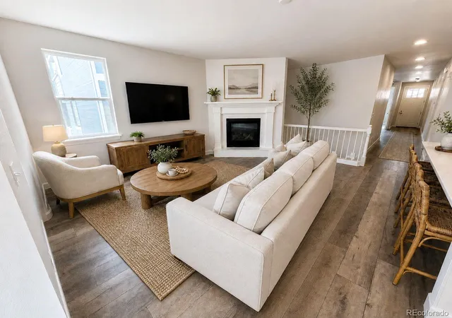 5th image of 1993 Spencer Ave, Castle Rock, CO 80104 | MLS# 2543230