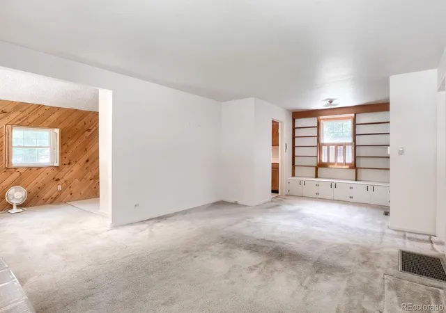 Photo 3 of Single family home for sale at 7220 E 4th Ave, Denver, CO 80220 | MLS# 5708547 | Listing updated on 2026-10-03