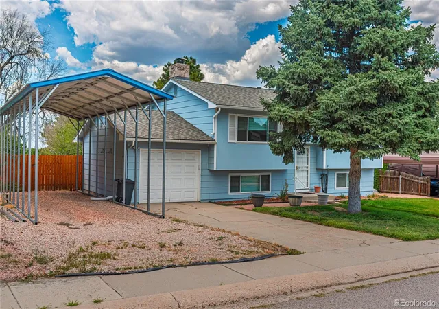 Photo 3 of Single family home for sale at 1340 Kachina Dr, Colorado Springs, CO 80915 | MLS# 9704958 | Listing updated on 2026-10-06