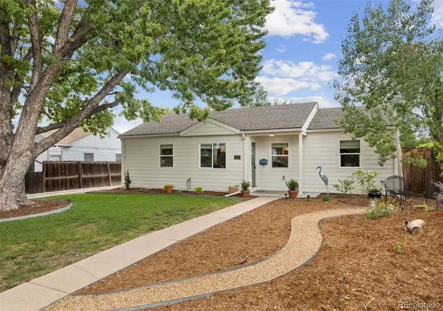 Photo 2 of Sale Pending at 3310 S Elm St, Denver, CO 80222 | MLS# 3958805 | Listing updated on 2026-09-23