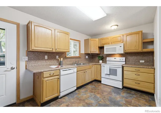 Photo 2 of Single family home for sale at 2500 W C St, Greeley, CO 80631 | MLS# IR1067258 | Listing updated on 2026-09-29