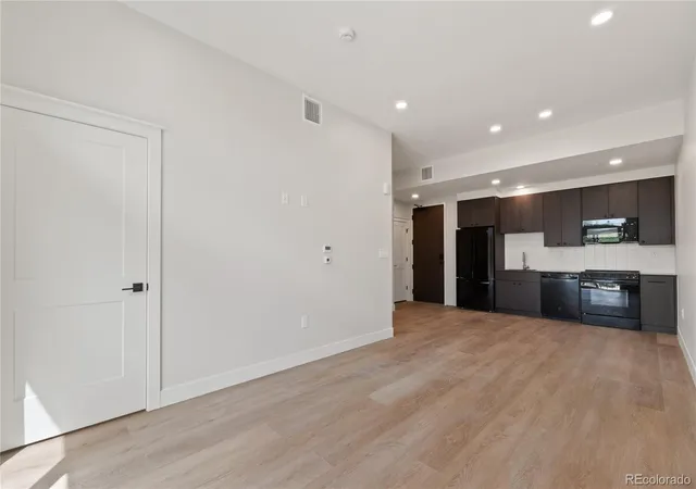 Photo 4 of Condo for sale at 1643 Boulder St #205, Denver, CO 80211 | MLS# 1767020 | Listing updated on 2026-10-23