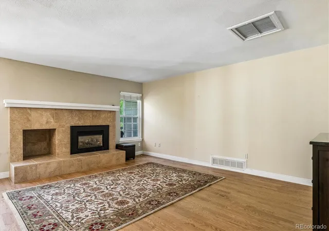 Photo 4 of Single family home for sale at 10235 W Glasgow Ave, Littleton, CO 80127 | MLS# 2050045 | Listing updated on 2026-10-21