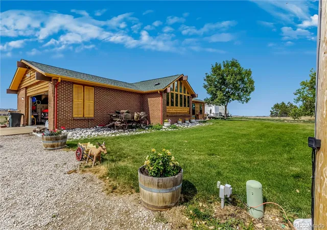 Photo 1 of Single family home for sale at 16535 W 79Th Dr, Arvada, CO 80007 | MLS# 2337050 | Listing updated on 2026-10-27