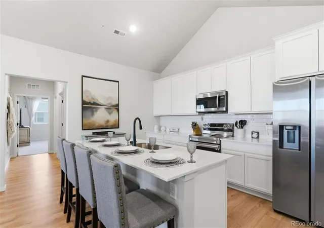 Listing Photo 5 - Condo for sale in building located at 1800 Iron Wheel Dr, Windsor, CO 80550 - Unit #3