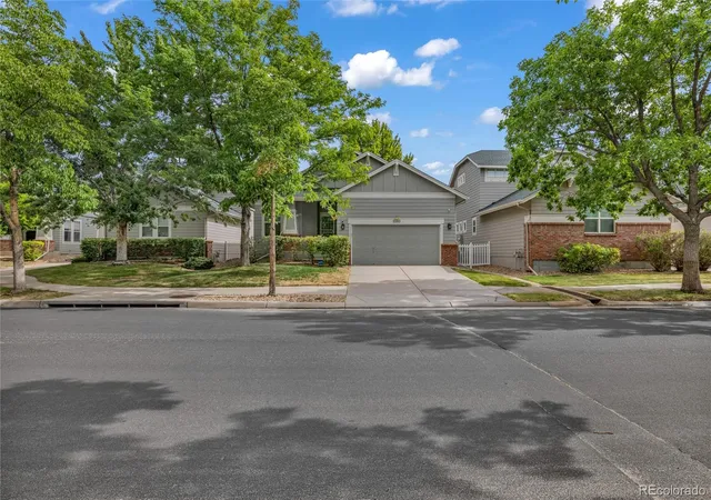 Photo 2 of Single family home for sale at 2592 S Troy Ct, Aurora, CO 80014 | MLS# 3819699 | Listing updated on 2026-10-09