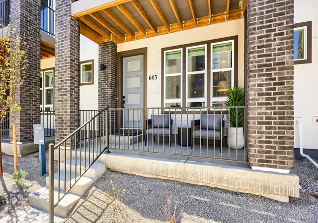 Photo 3 of Townhouse for sale at 9200 E 47th Ave #407, Denver, CO 80238 | MLS# 9618194 | Listing updated on 2026-08-31