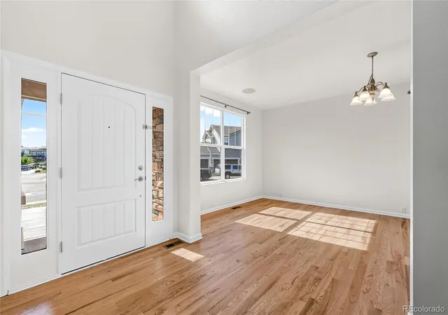 Photo 4 of Single family home for sale at 3025 Oxford Pl, Broomfield, CO 80023 | MLS# 6747996 | Listing updated on 2026-09-17