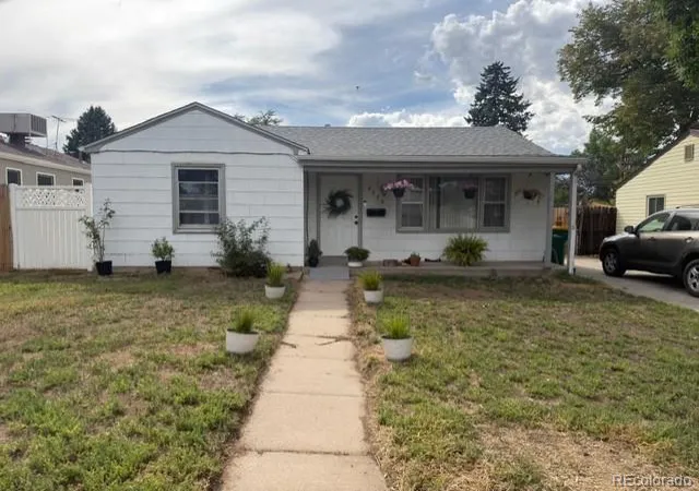 Photo 3 of Single family home for sale at 4015 Ames St, Denver, CO 80212 | MLS# 6226108 | Listing updated on 2026-10-02