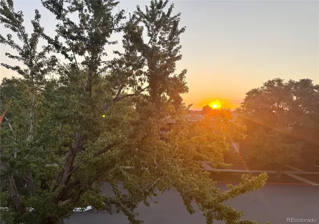 Listing Photo 5 - Condo for sale in building located at 7255 E Quincy Ave, Denver, CO 80237 - Unit #309