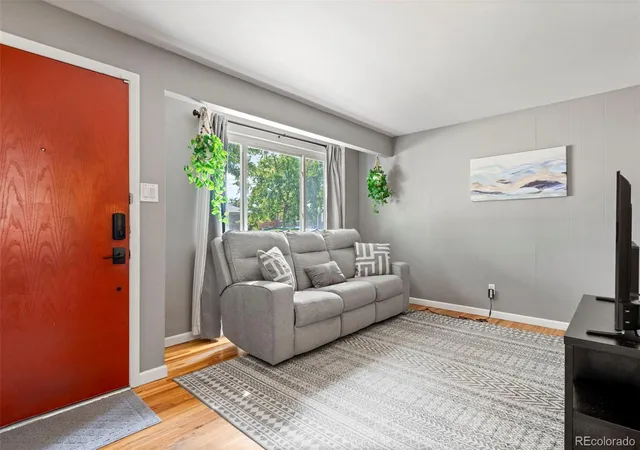 Photo 2 of Single family home for sale at 1605 S Cape St, Lakewood, CO 80232 | MLS# 2392435 | Listing updated on 2026-10-07