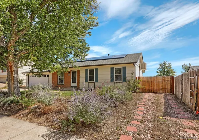 4th image of 2644 S Norfolk St, Aurora, CO 80013 | MLS# 4950372