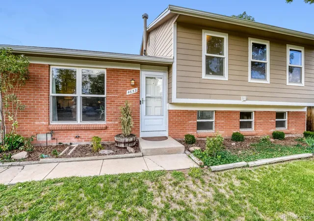 Photo 3 of Single family home for sale at 4653 S Yank St, Morrison, CO 80465 | MLS# 9674138 | Listing updated on 2026-08-29