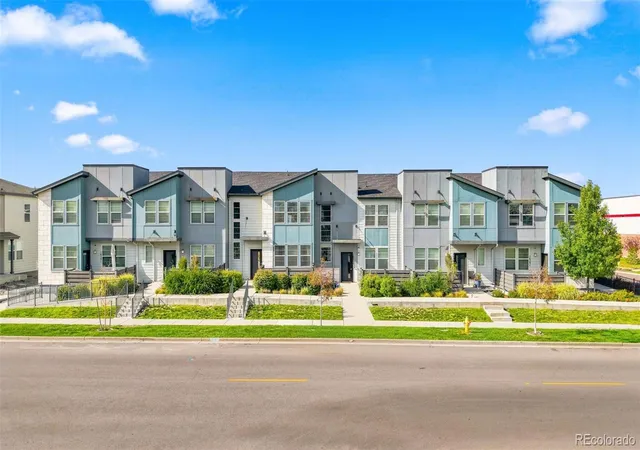 Photo 2 of Townhouse for sale at 16291 Bolling Dr, Denver, CO 80239 | MLS# 3322447 | Listing updated on 2026-09-05