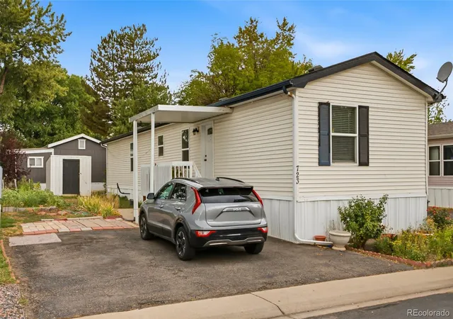 Photo 1 of Manufactured home for sale at 723 Cardinal Dr, Lafayette, CO 80026 | MLS# 3049854 | Listing updated on 2026-08-31