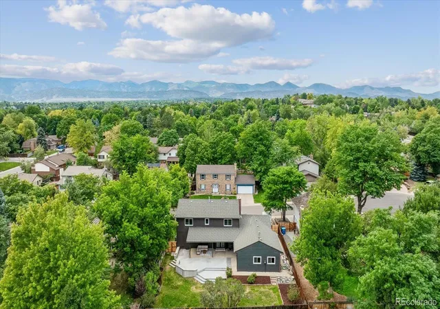 Photo 1 of Single family home for sale at 7570 S Reed Ct, Littleton, CO 80128 | MLS# 3308392 | Listing updated on 2026-10-08