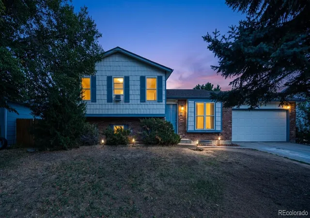 1st image of 1110 S Salida Wy, Aurora, CO 80017 | MLS# 7338120