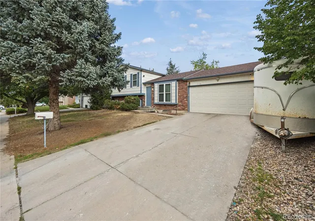 2nd image of 1110 S Salida Wy, Aurora, CO 80017 | MLS# 7338120