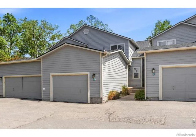 Photo 2 of Single family home for sale at 2930 W Stuart St #2, Fort Collins, CO 80526 | MLS# IR1067307 | Listing updated on 2026-10-07