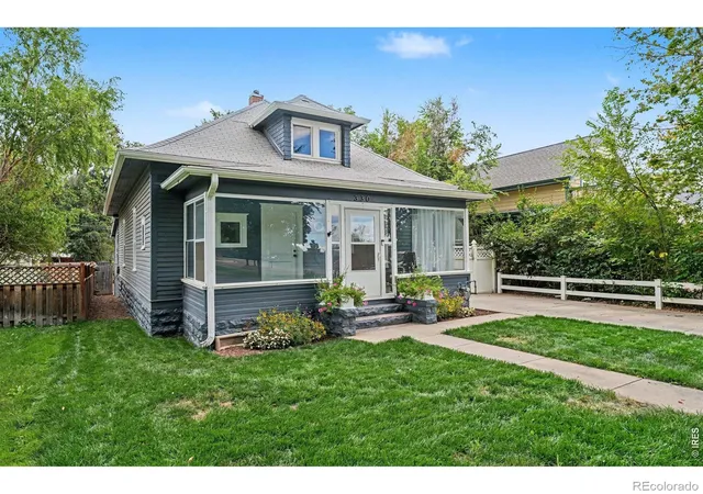 Photo 2 of Single family home for sale at 330 Collyer St, Longmont, CO 80501 | MLS# IR1067311 | Listing updated on 2026-10-08
