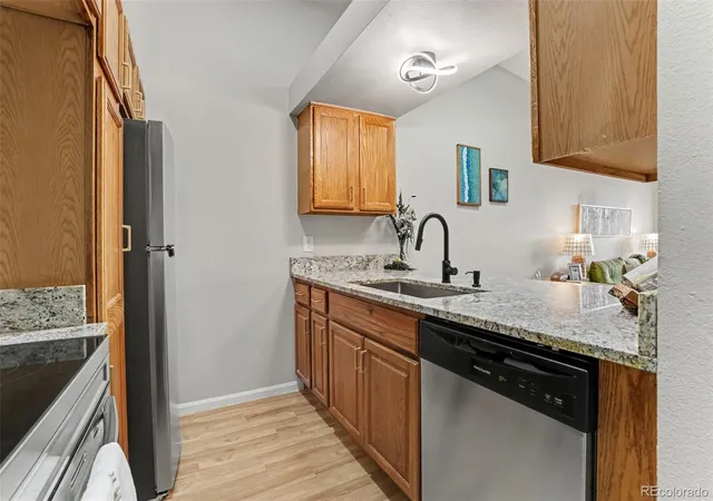 3rd image of 467 S Memphis Wy, Aurora, CO 80017