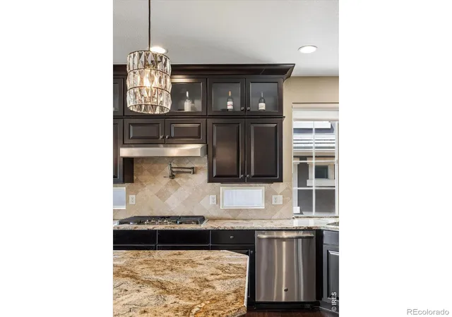 Photo 3 of Single family home for sale at 584 Indian Peaks Dr, Erie, CO 80516 | MLS# IR1067312 | Listing updated on 2026-10-28
