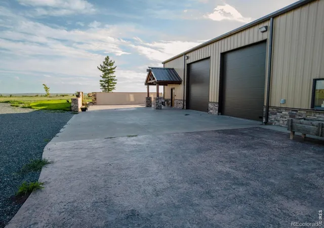 Photo 1 of Single family home for sale at 33731 County Road Kk, Wray, CO 80758 | MLS# IR1067314 | Listing updated on 2026-08-29