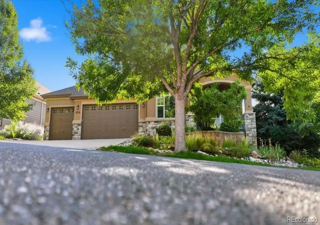 Photo 3 of Single family home for sale at 6739 Taft Ct, Arvada, CO 80004 | MLS# 4317075 | Listing updated on 2026-09-21