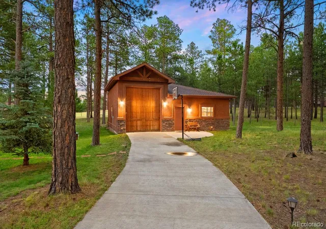 Photo 3 of Single family home for sale at 14953 Snowy Pine Pt, Colorado Springs, CO 80908 | MLS# 9756336 | Listing updated on 2026-10-01