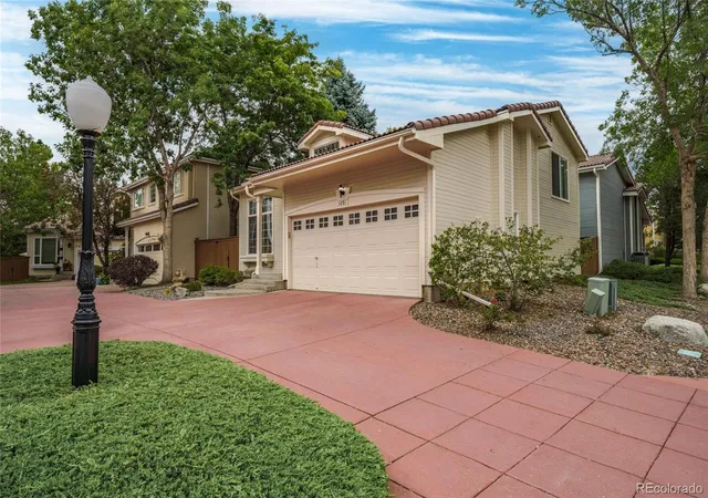Photo 2 of Single family home for sale at 1491 Laurenwood Wy, Highlands Ranch, CO 80129 | MLS# 3586127 | Listing updated on 2026-09-26