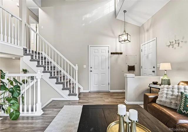 Photo 3 of Single family home for sale at 1491 Laurenwood Wy, Highlands Ranch, CO 80129 | MLS# 3586127 | Listing updated on 2026-09-26