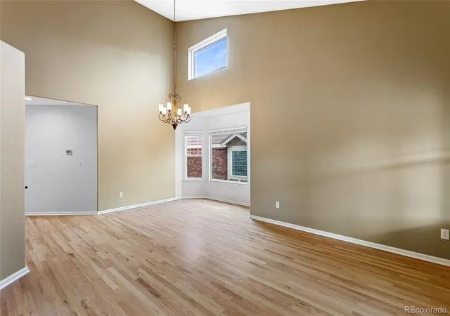 5th image of 4900 S Flat Rock Wy, Aurora, CO 80016 | MLS# 3163866