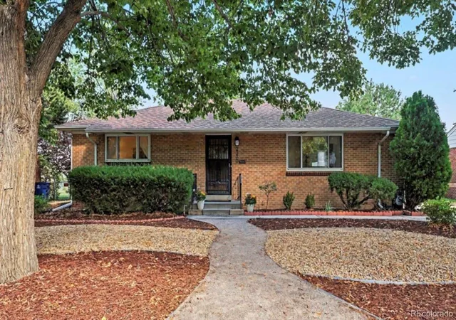 Photo 1 of Single family home for sale at 2370 Kingston St, Aurora, CO 80010 | MLS# 3450709 | Listing updated on 2026-09-24