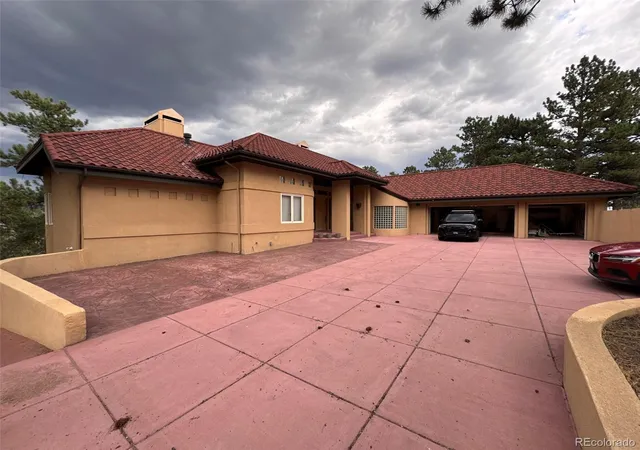 Photo 1 of Single family home for sale at 935 Castle Ridge Rd, Golden, CO 80401 | MLS# 9740979 | Listing updated on 2026-08-28
