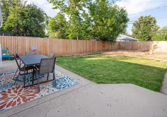 Photo 1 of Single family home for sale at 5510 Otis Ct, Arvada, CO 80002 | MLS# 8266103 | Listing updated on 2026-10-19