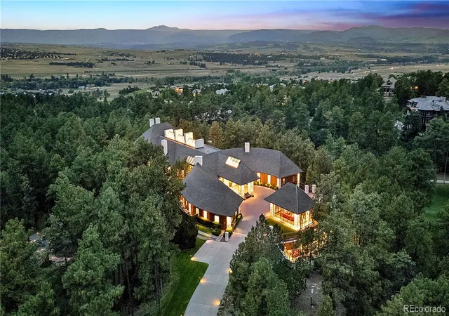 Photo 1 of Mansion for sale at 3 Elk Pointe Ln, Castle Rock, CO 80108 | MLS# 9970946 | Listing updated on 2026-10-02