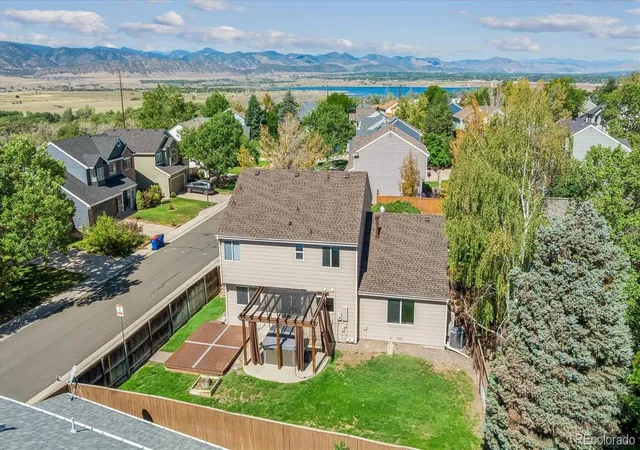 Photo 3 of Single family home for sale at 3892 Seramonte Dr, Highlands Ranch, CO 80129 | MLS# 3537957 | Listing updated on 2026-10-10