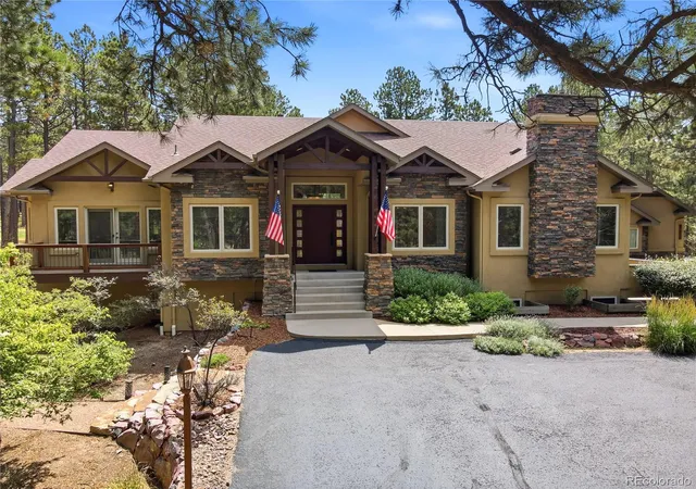 Photo 2 of Mansion for sale at 18825 Pagentry Pl, Monument, CO 80132 | MLS# 5846909 | Listing updated on 2026-08-27