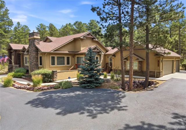 Photo 3 of Single family home for sale at 18825 Pagentry Pl, Monument, CO 80132 | MLS# 5846909 | Listing updated on 2026-08-27