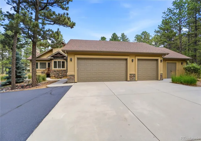 Photo 5 of Single family home for sale at 18825 Pagentry Pl, Monument, CO 80132 | MLS# 5846909 | Listing updated on 2026-08-27