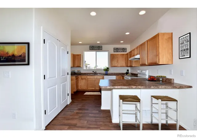 4th image of 2411 Juno Ln, Johnstown, CO 80534 | MLS# IR1067361