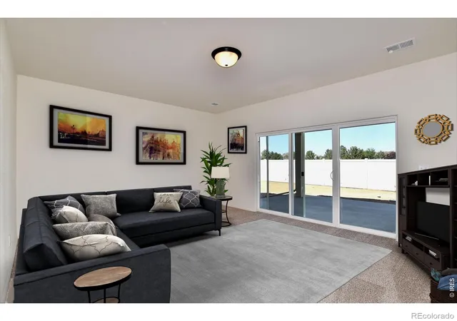 5th image of 2411 Juno Ln, Johnstown, CO 80534 | MLS# IR1067361