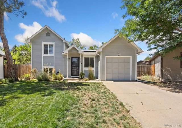 1st image of 4627 S Pagosa Wy, Aurora, CO 80015 | MLS# 2263038